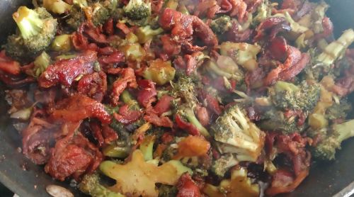 Bacon_stir_fry_header.jpg Image